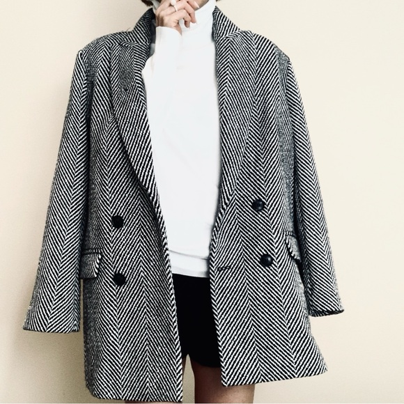 Brand New Zara coat - Picture 5 of 11